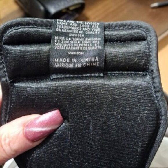 Nike Air Jordan 1 Retro High OG Satin Shadow Wmns 7.5 / 6Y – 100% Authentic NIB - Picture 2 of 11